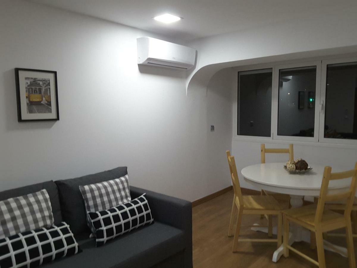 Best House Airport 리스본 외부 사진
